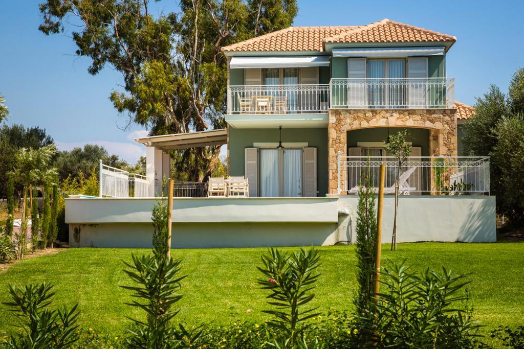 Afrodite Luxury Villa スヴォロナータ エクステリア 写真